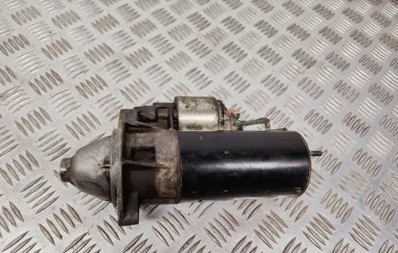 Audi A4 S4 B5 8D Starter motor 068911024C