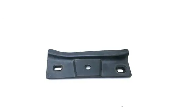 Audi A2 Fender mounting bracket 8Z0821235