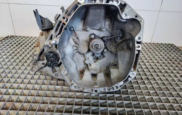 Renault Clio III Manual 5 speed gearbox JH3189AP JH3189