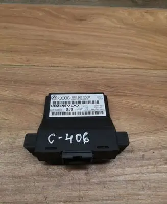 Volkswagen Golf Plus Gateway control module 1K0907951 5WK50000B
