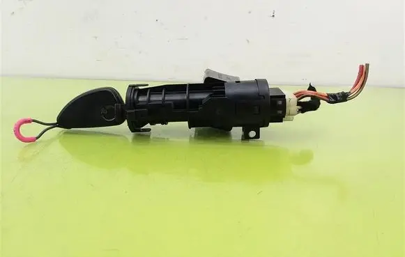 Alfa Romeo 147 Ignition lock B365