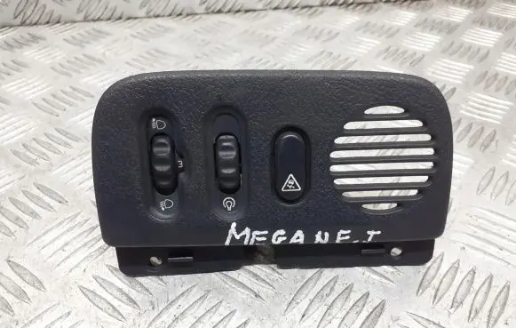 Renault Megane I Light relay 700841034
