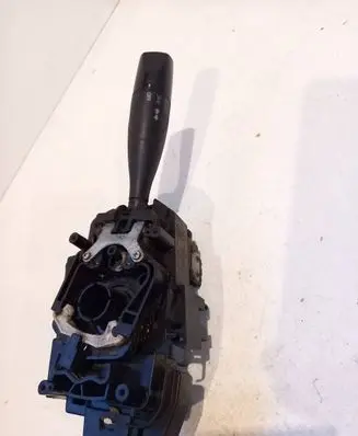 Mazda 626 Wiper turn signal indicator stalk/switch 175112