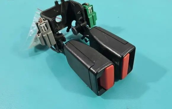 Volvo V90 Cross Country Rear seatbelt 31369777 IMPRK1402428