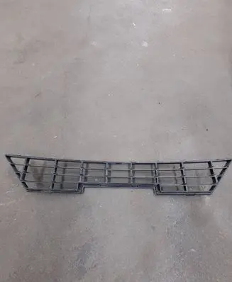 Seat Exeo (3R) Front bumper lower grill 3R0071622