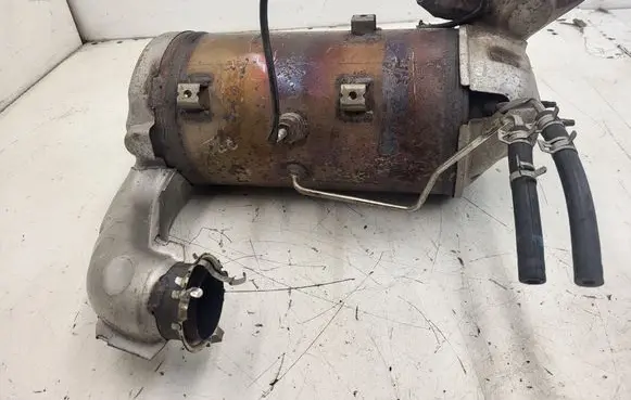 Nissan Qashqai Catalyst/FAP/DPF particulate filter 208A03544R