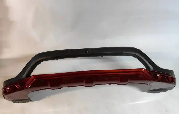 Front bumper lip