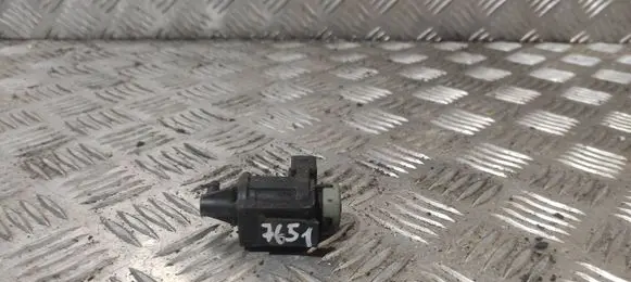 Volkswagen PASSAT B5 Turbo solenoid valve 1J0906283A