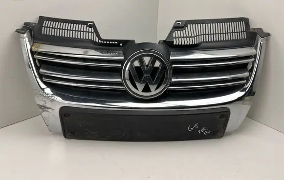 Volkswagen Golf V Front grill 1K5853653