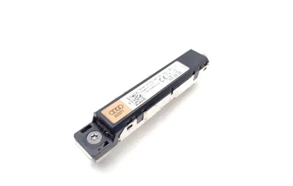 Audi TT Mk1 Aerial antenna amplifier 8V5035225 920-286-004
