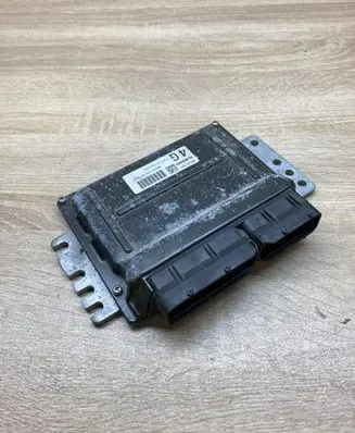 Nissan Primera Engine control unit/module ECU MEC30020