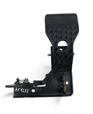 Audi Q3 8U Engine bonnet/hood lock/latch loop/hook 8P0823480A