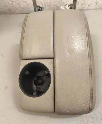 Audi Q7 4L Armrest 4L1864207H