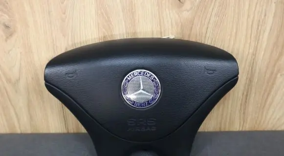 Mercedes-Benz SLK R170 Steering wheel airbag 1704602698 A1704602698