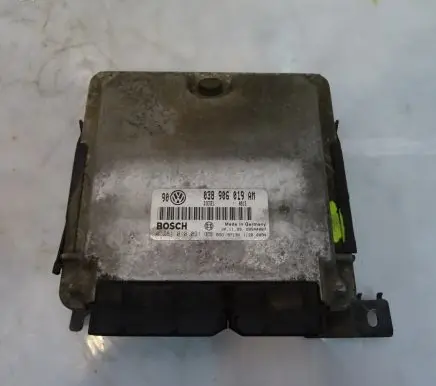 Volkswagen Golf IV Engine control unit/module ECU 038906019AM