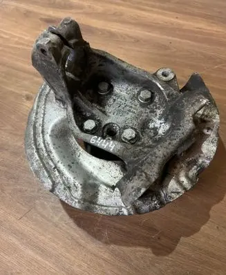 BMW 3 E90 E91 Front wheel hub 6764444