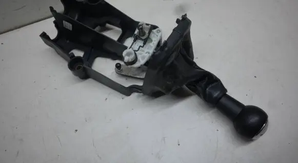 Citroen C3 Picasso Gear shifter/selector 9688833580