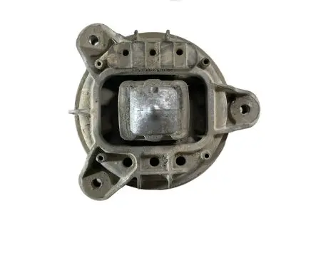 BMW 5 F10 F11 Engine mount bracket 6777375