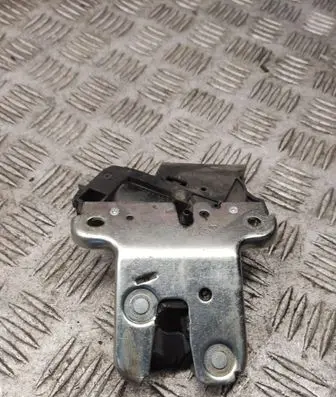 Audi A8 S8 D3 4E Tailgate/trunk/boot lock/catch/latch 4f5827505d