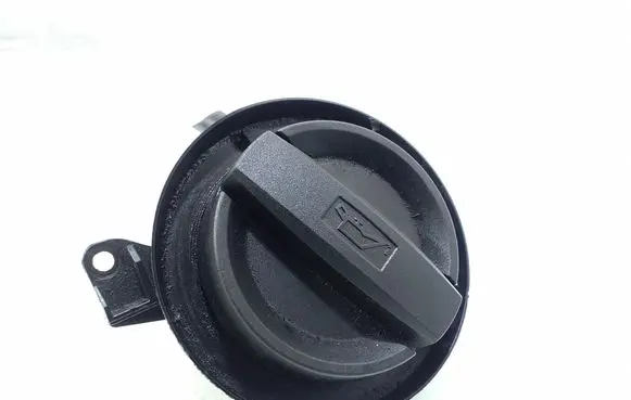 BMW 5 F10 F11 Oil filler cap 7810585