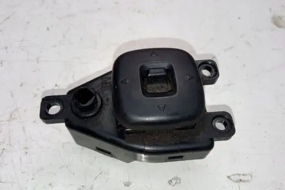 Mazda Premacy Wing mirror switch GE4T-66-600