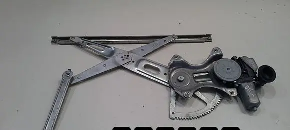 Toyota Prius (XW30) Front door window regulator with motor 