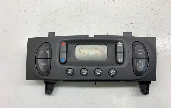 Renault Scenic I Climate control unit 7700435401 69470002