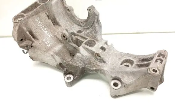Audi A6 S6 C6 4F A/C compressor mount bracket 036903143D