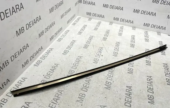 Mercedes-Benz ML W166 Windshield trim A1666901180