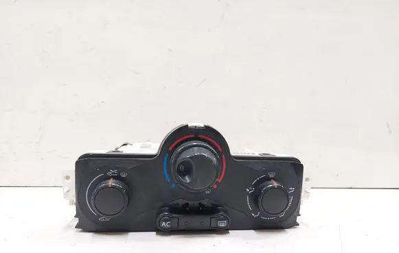 Renault Scenic II - Grand scenic II Climate control unit 69580001 6F1Z7A F666572Q