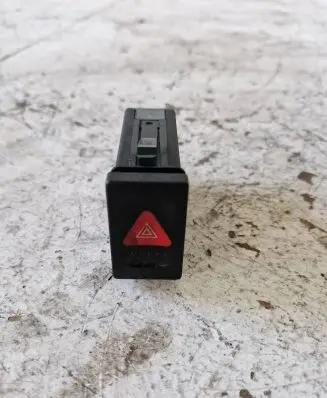 Volkswagen PASSAT B5 Hazard light switch SAE0C89 BNT60D0T