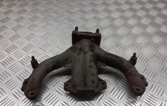 Skoda Fabia Mk1 (6Y) Exhaust manifold 047258033