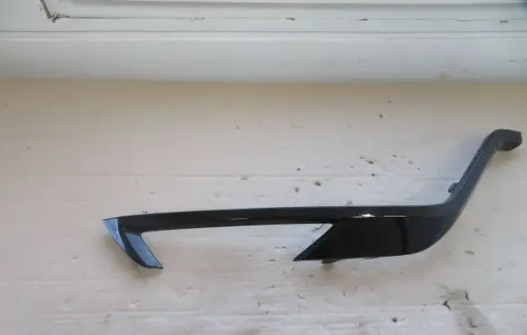 Volvo XC60 Rear bumper trim bar molding 32227912