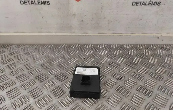 Audi TT TTS RS Mk3 8S Keyless (KESSY) go control unit/module 3Q0959435M