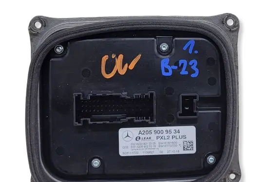Mercedes-Benz C W205 Headlight ballast module Xenon 2059009534KOLUMB 2059009534