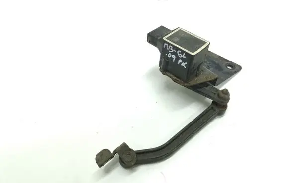 Mercedes-Benz GL X164 Headlight/headlamp level sensor A0105427717