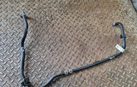 Volkswagen Tiguan Allspace Fuel line/pipe/hose 06K133986CB