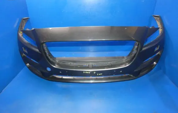 Jaguar F-Pace Front bumper 