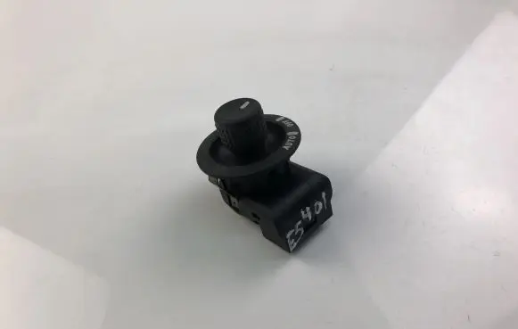 Jaguar S-Type Wing mirror switch XR836465AA