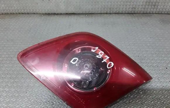 Mazda 3 I Tailgate rear/tail lights