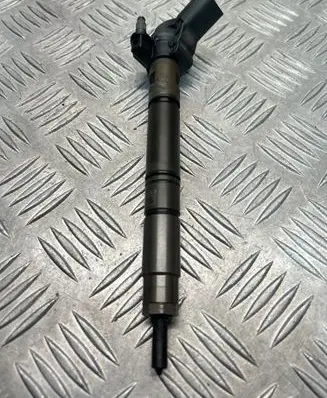 Audi A6 S6 C7 4G Fuel injector 059130277CD 0445117022