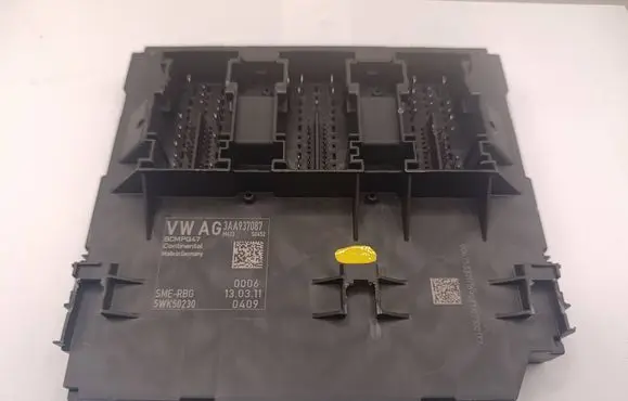 Volkswagen PASSAT B7 Comfort/convenience module 3AA937087 5WK50230