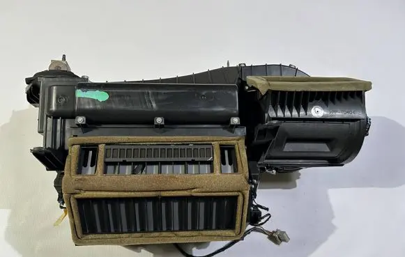 Interior heater climate box assembly