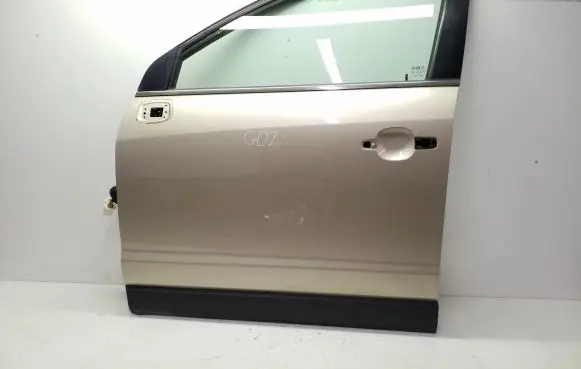 Opel Antara Front door