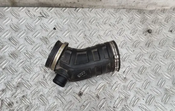 Alfa Romeo 159 Air intake hose/pipe 55193538