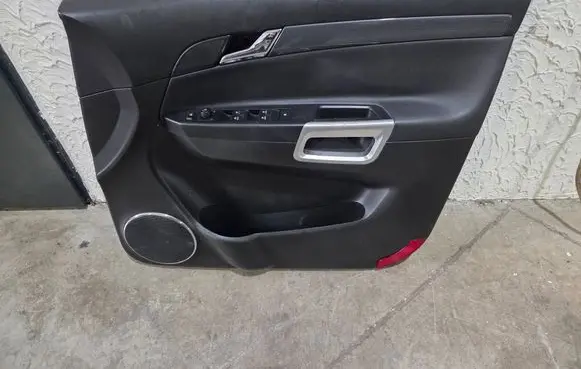 Opel Antara Front door card panel trim 96630769