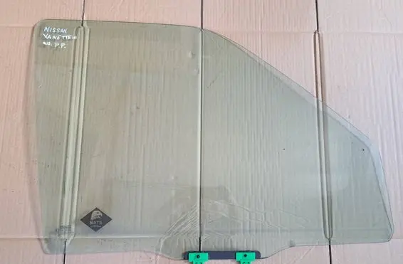Nissan Vanette Rear door window glass DOT249AS2M27 43R001142