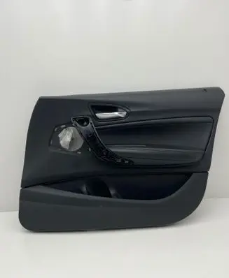 BMW 1 F20 F21 Front door card panel trim 7240404 10628510 C0165116
