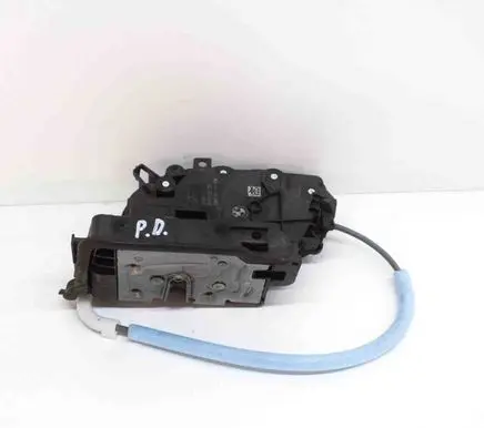 BMW X3 G01 Front door lock 9492100