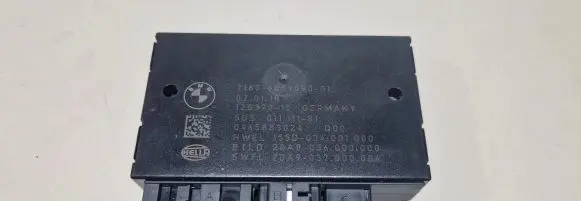 BMW X2 F39 Tow bar trailer control unit/module 6889590
